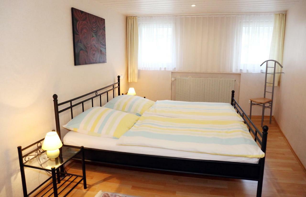 Ferienwohnung Langenhecke 16 バート・ミュンスターアイフェル エクステリア 写真